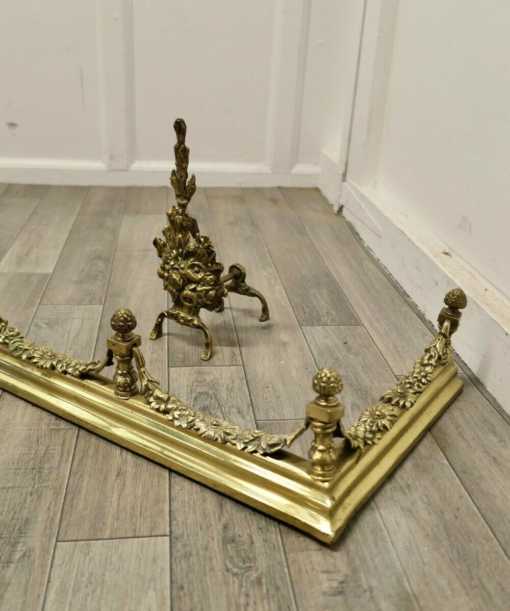 Superb Quality And Design 19th Century Heavy Brass Fender With Andirons photo Home Fixtures