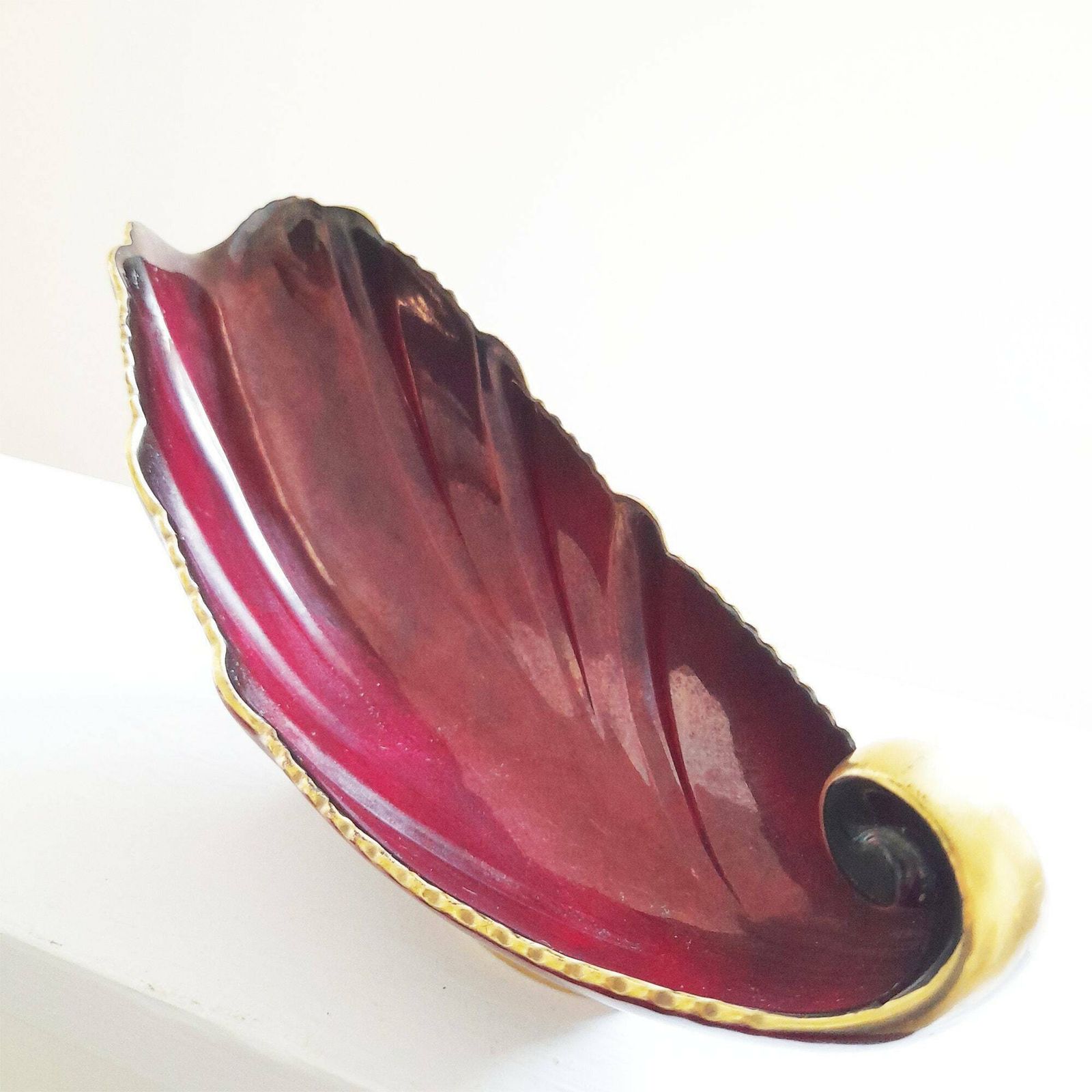 40's Carlton Ware Rouge Royale Duo Of Shell / Leaf Form Bowls   Graduated Rouge Red & Black W/ Gold Gilt   Vintage Collectible Lustre Ware photo for sale