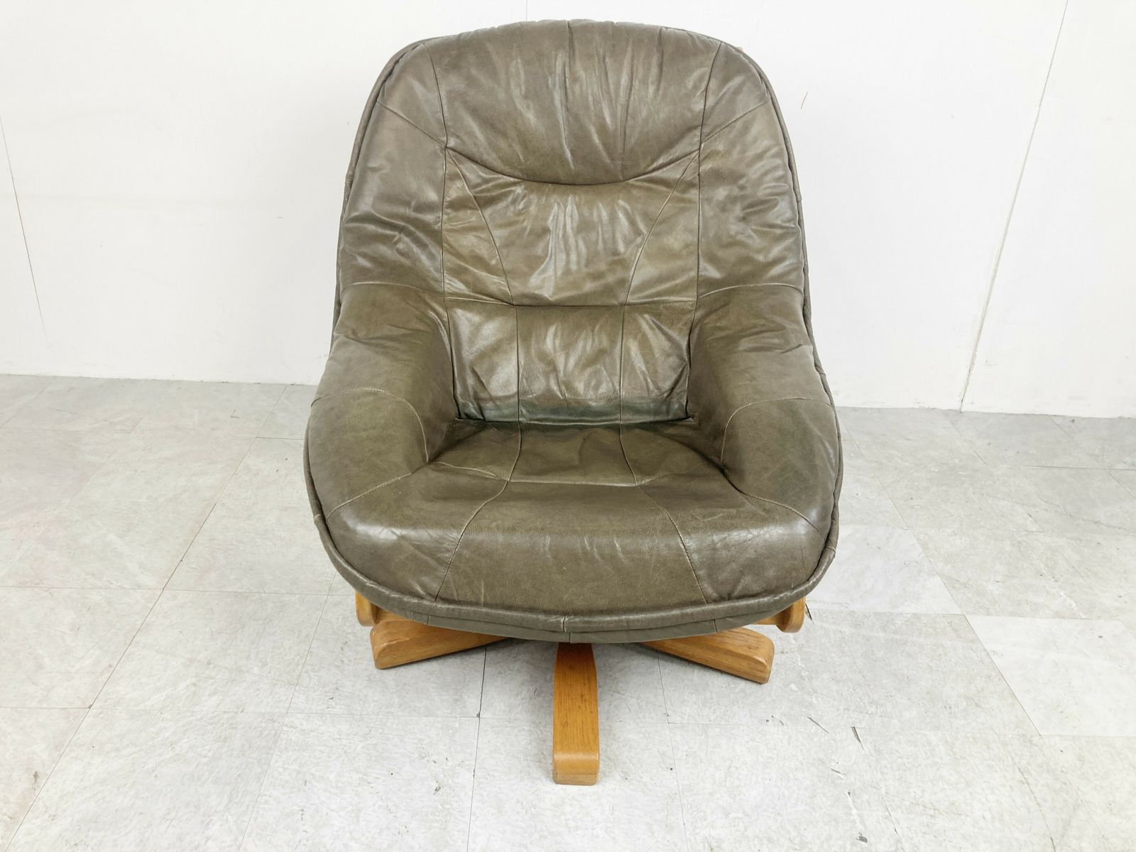 photo for sale Brutalist Oak And Leather Swivel Chair, 1970s