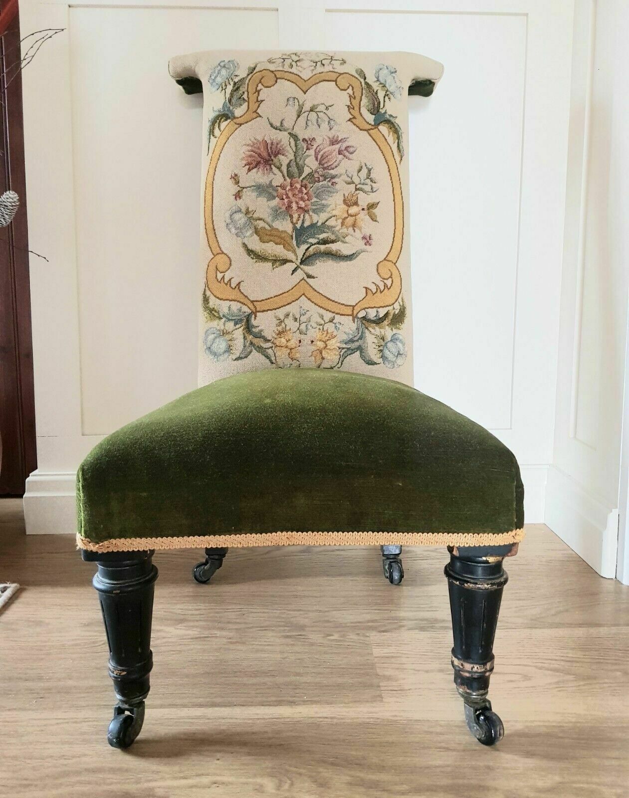 Stunning Antique Prayer Side Chair In Velvet And Needlework Gillows Style
