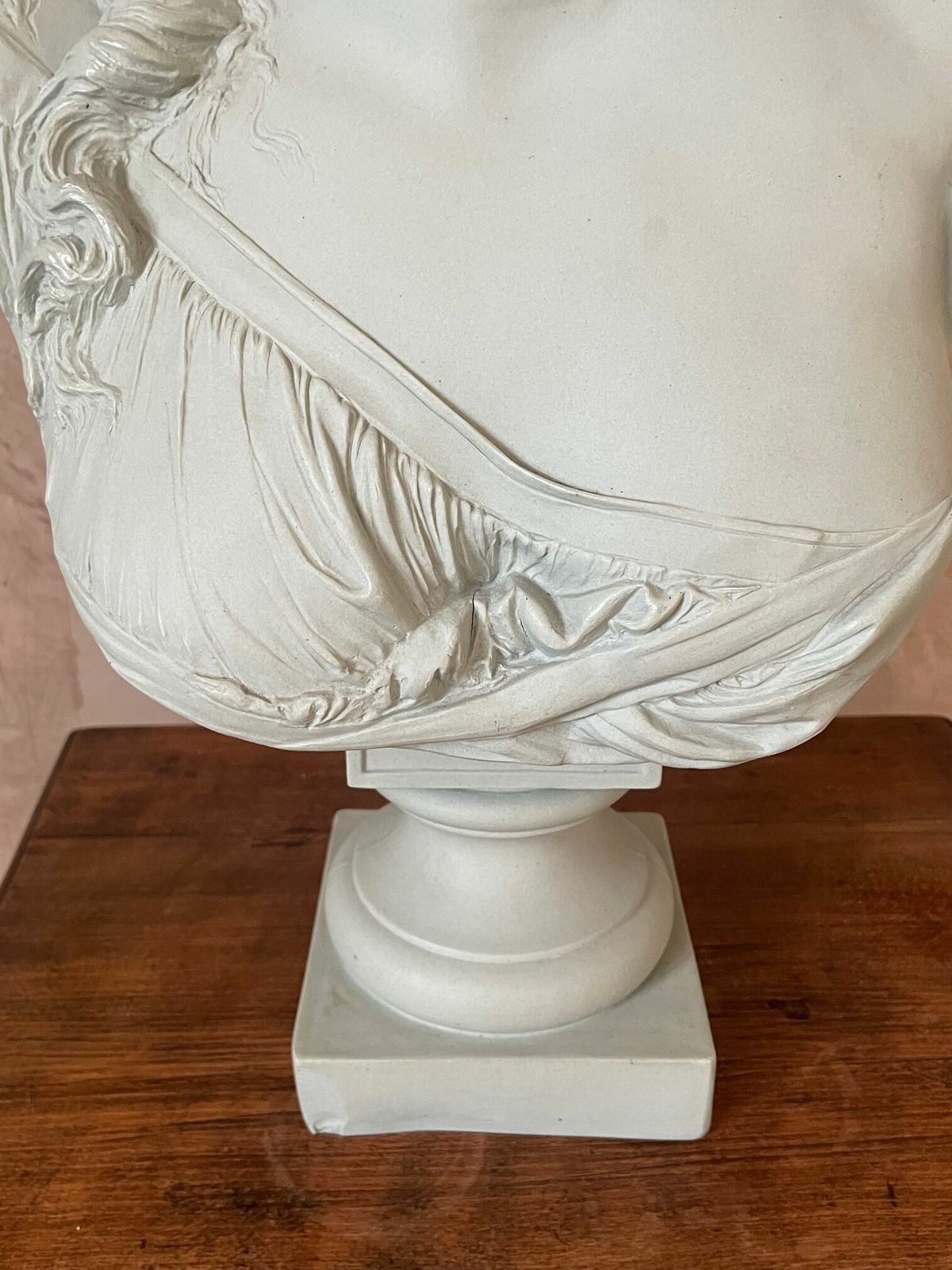 photo for sale Bust Carrier Belleuse, 18th Century And Earlier