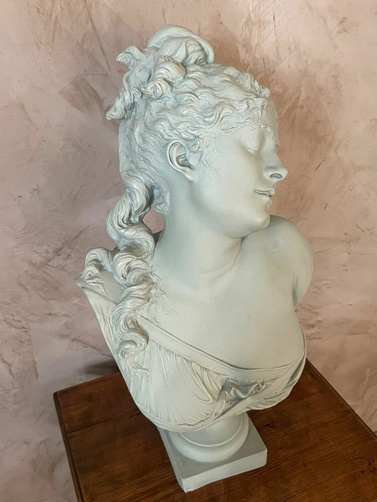 2216.0 Bust Carrier Belleuse, 18th Century And Earlier photo