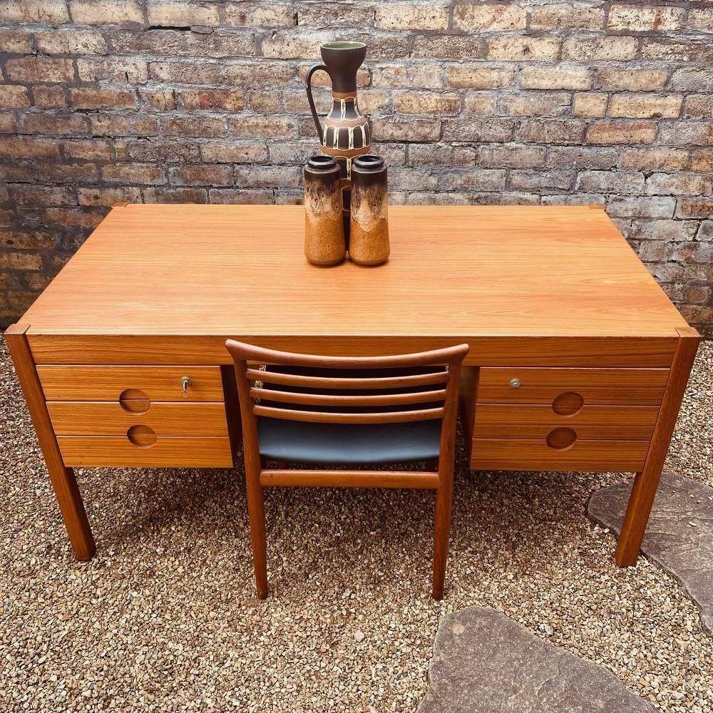 Vintage Danish Teak Desk Model 33 By Christian Linneberg, Denmark 1960s photo Furniture
