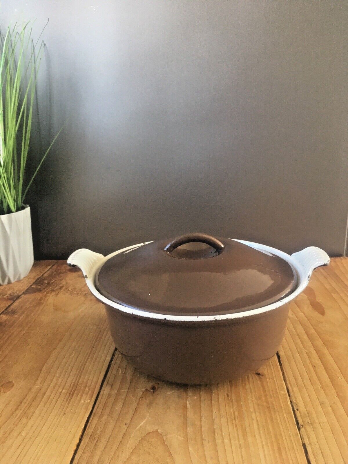 Cousances France Brown Enamel Cast Iron Lidded Casserole Dish Size 22 Le Creuset photo for sale