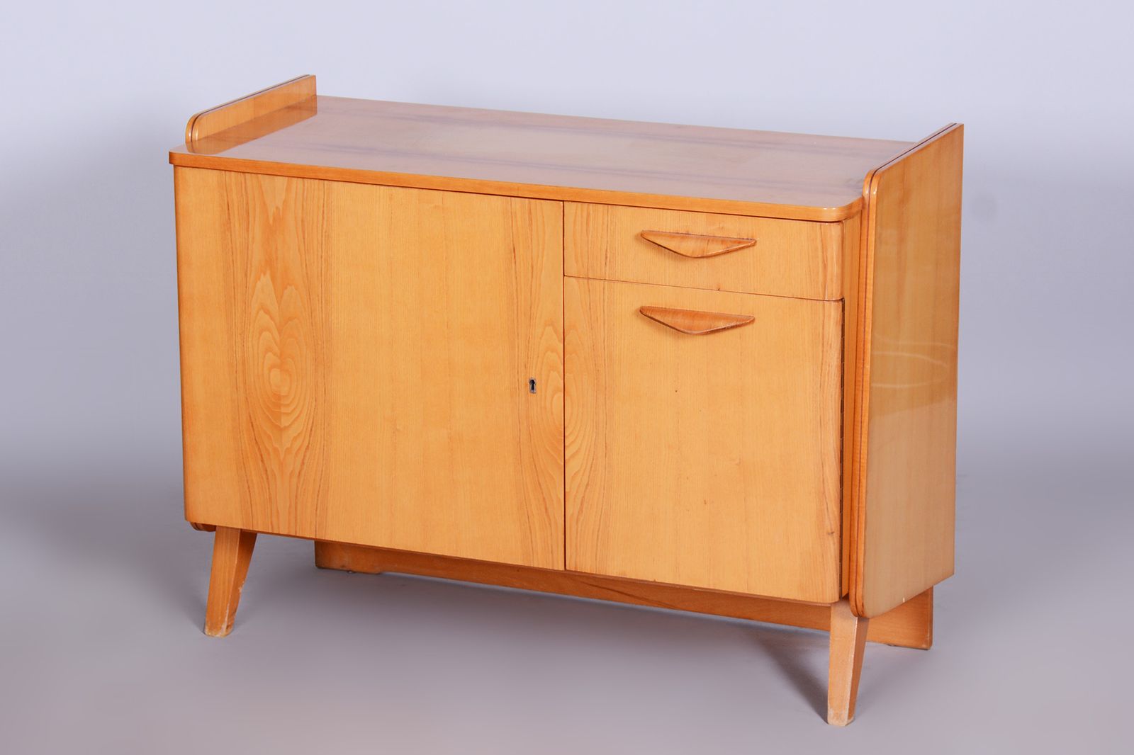 Original Mid Century Ash Small Cabinet Made By Tatra Pravenec, Original Well Preserved, High Gloss, Czechia, 1950s