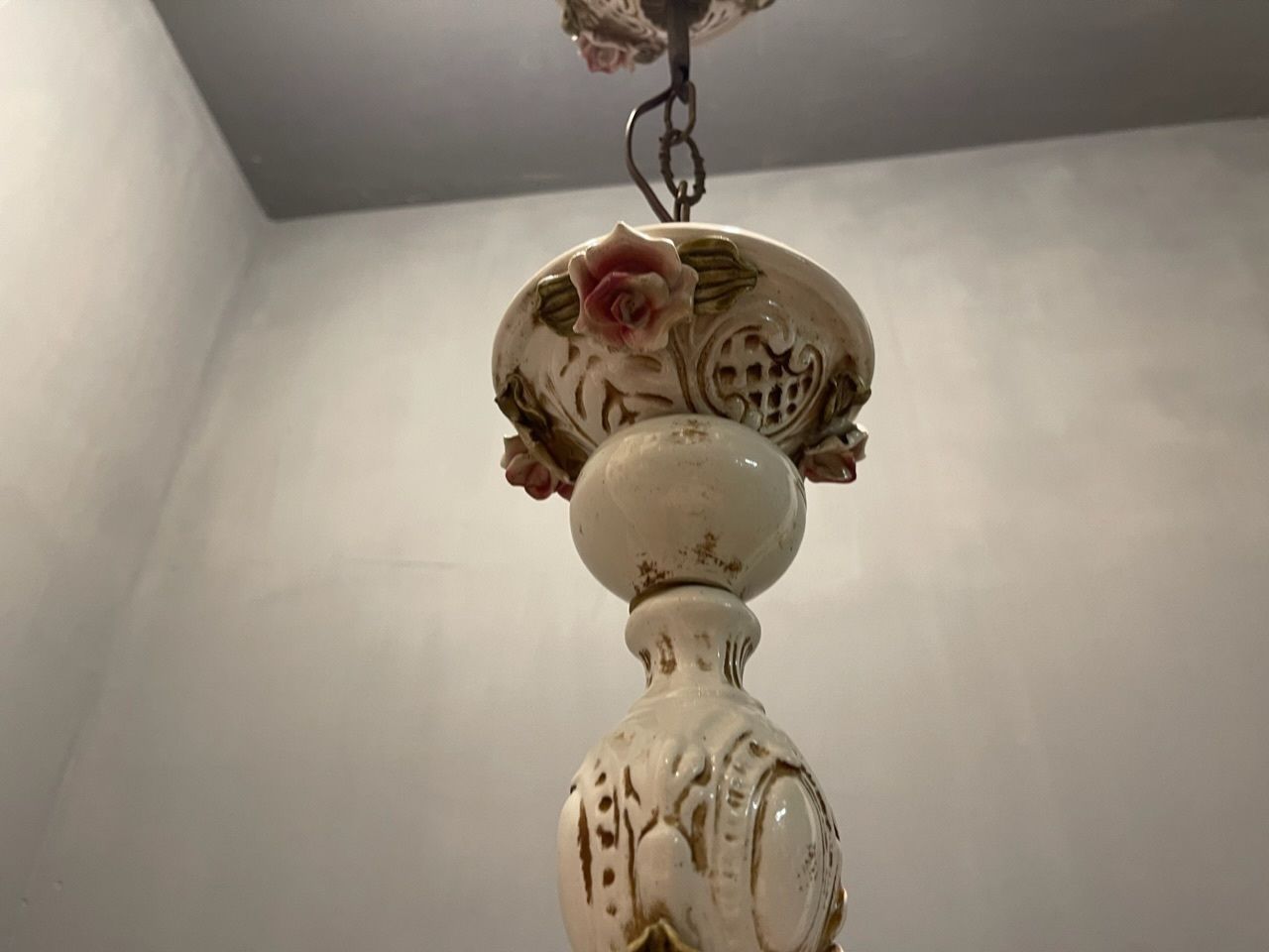 Italian Ceramic Rose Light Pendant photo Lighting