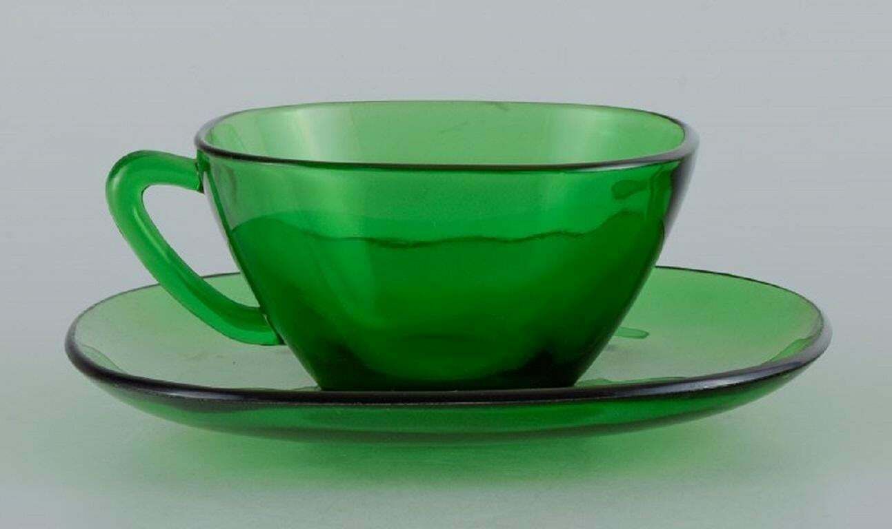 Vereco France A Set Of Twelve Teacups With Matching Saucers And A Bowl photo for sale