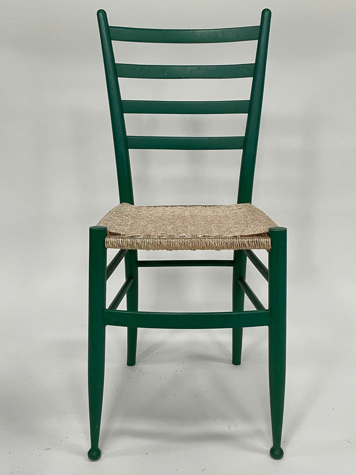 Set Of 4 Wooden Chairs In The Italian Chiavari Style photo 438.88