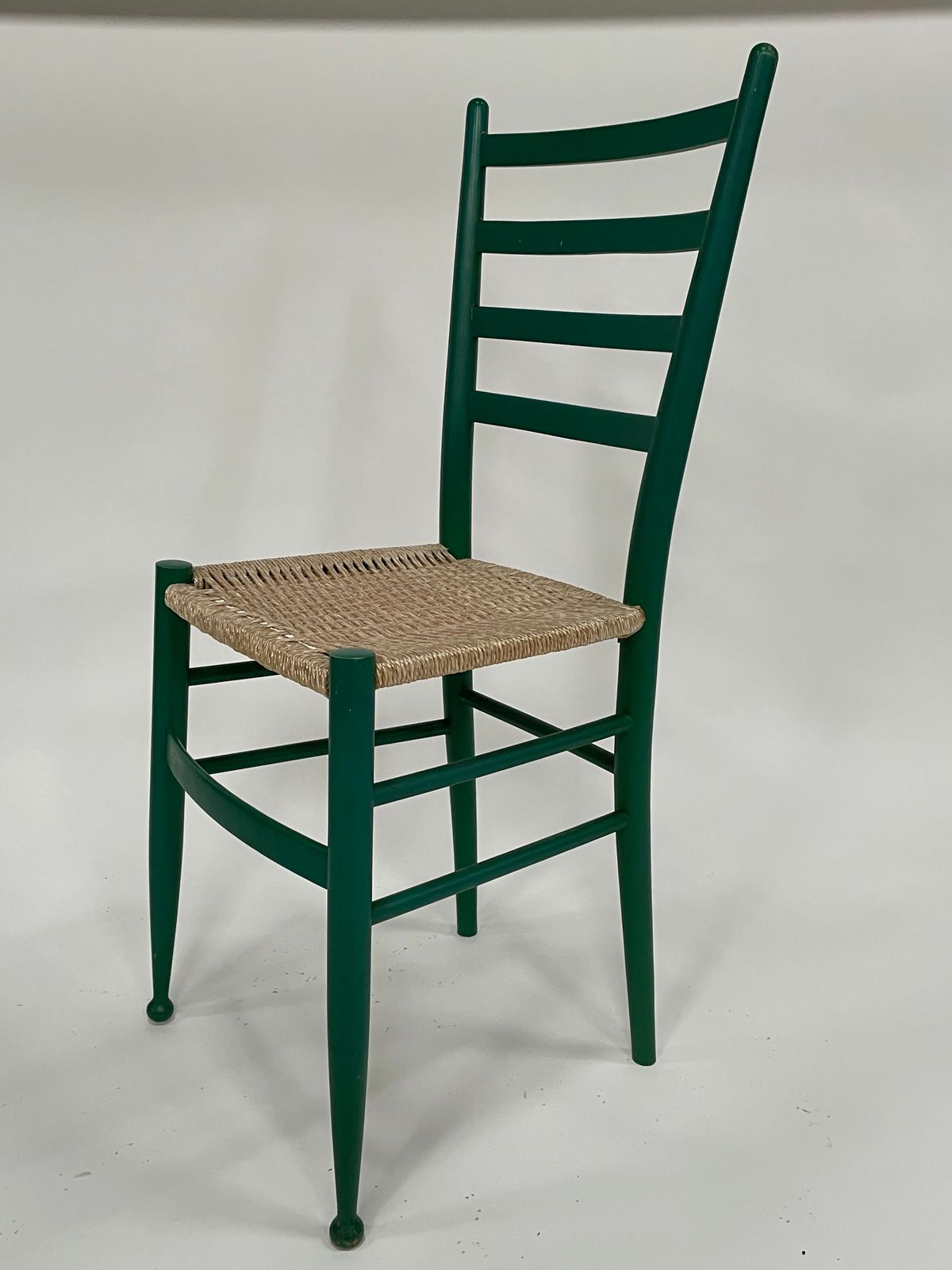 Set Of 4 Wooden Chairs In The Italian Chiavari Style photo vinterior