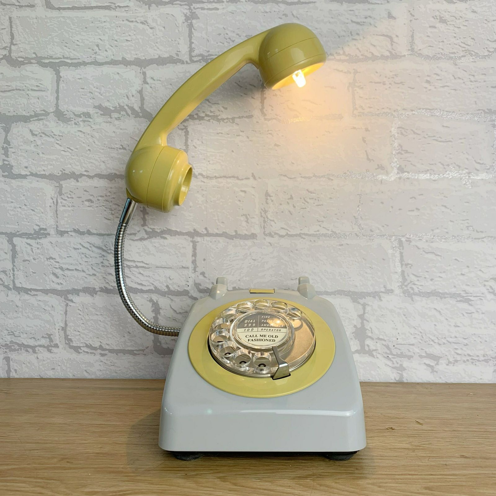 Retro Telephone Lamp Grey / Mustard photo vinterior