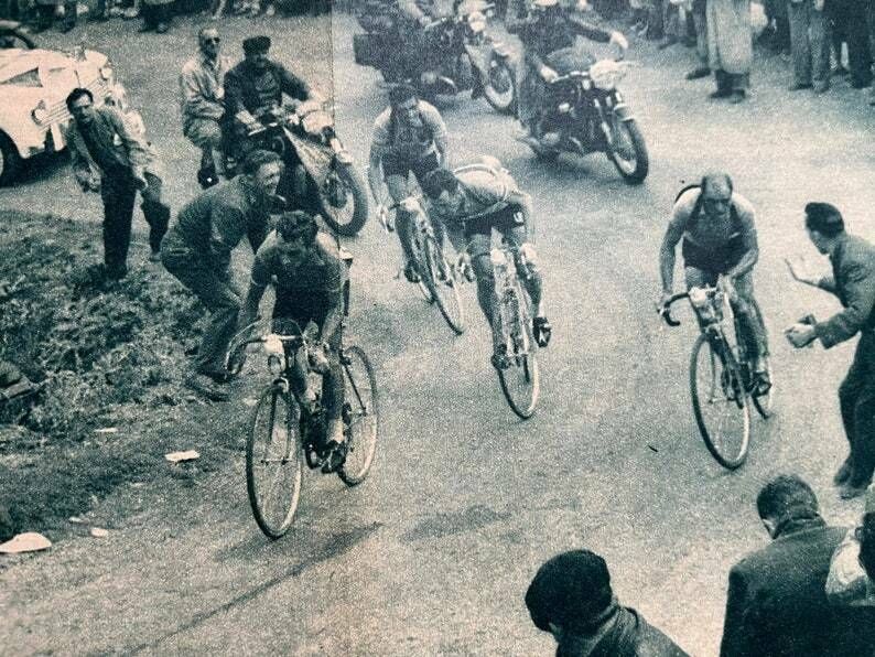 Original Tour De France Vintage Cycling Print Col De L’aubisque   Gaul, Bobet, Poblet photo vinterior