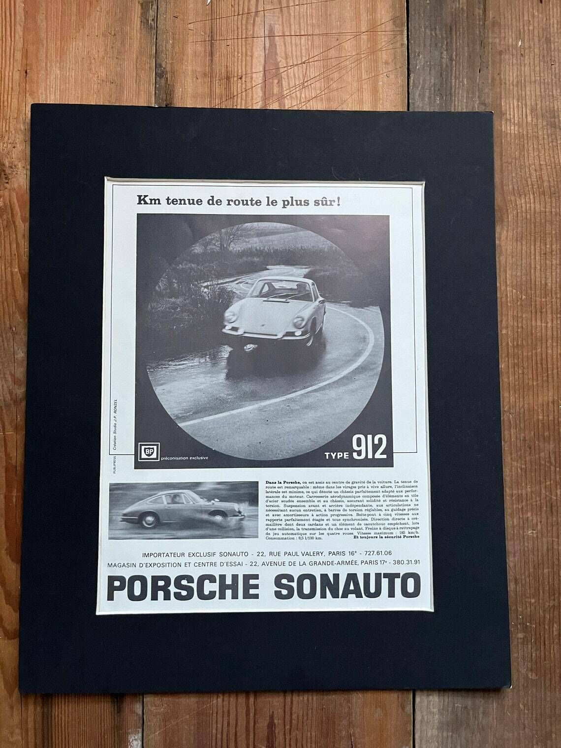 Original Porsche 911s Vintage French Advertising Print 1965 photo furniture