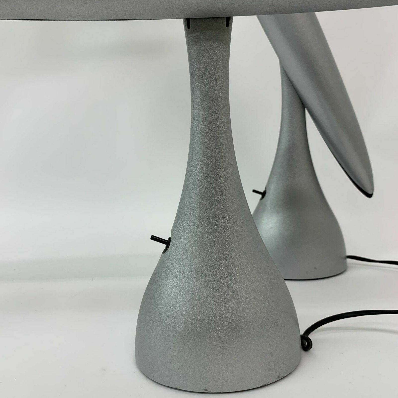 1097.4 Postmoderne Heron Lamp Van Isao Hosoe Voor Luxo, Jaren 1980 photo