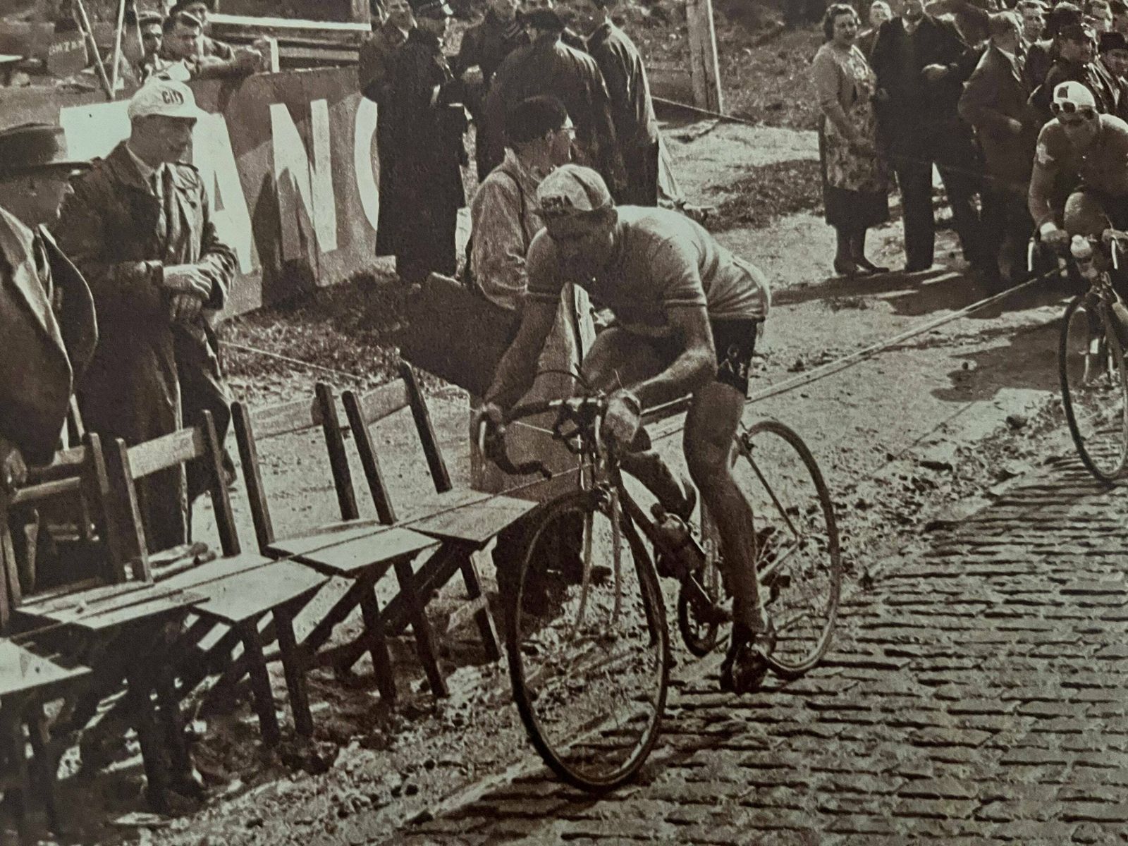 1950s Original Vintage Tour De France / Martini Cycling Print photo Art