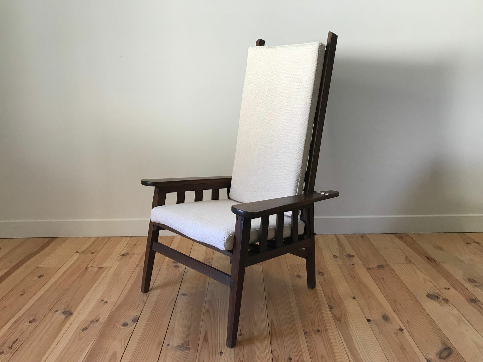 Morris, Arts And Crafts Armchair Circa 1930. photo Furniture