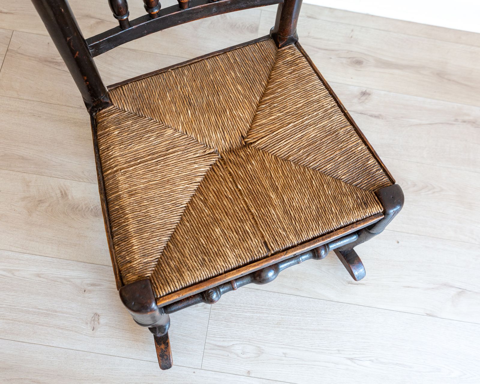 photo for sale Georgian Rocking Chair 18th Century Antiqu.E Lancashire Rusti.C Fireside Chair English Farmhouse Country House Rush Seat Spindle Back Ash Elm