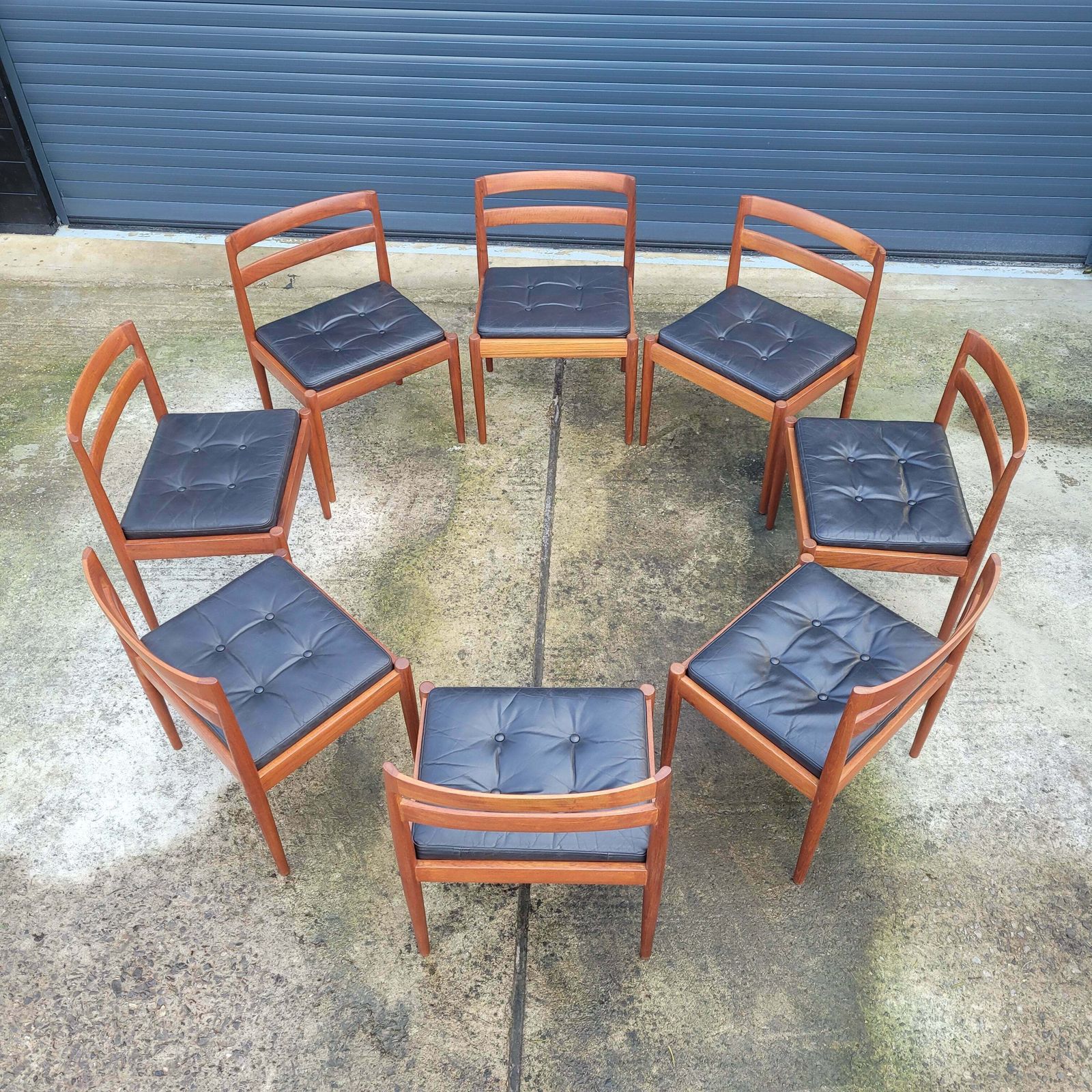 Kai Kristiansen Universe 301 Model Set Of 8 Chairs