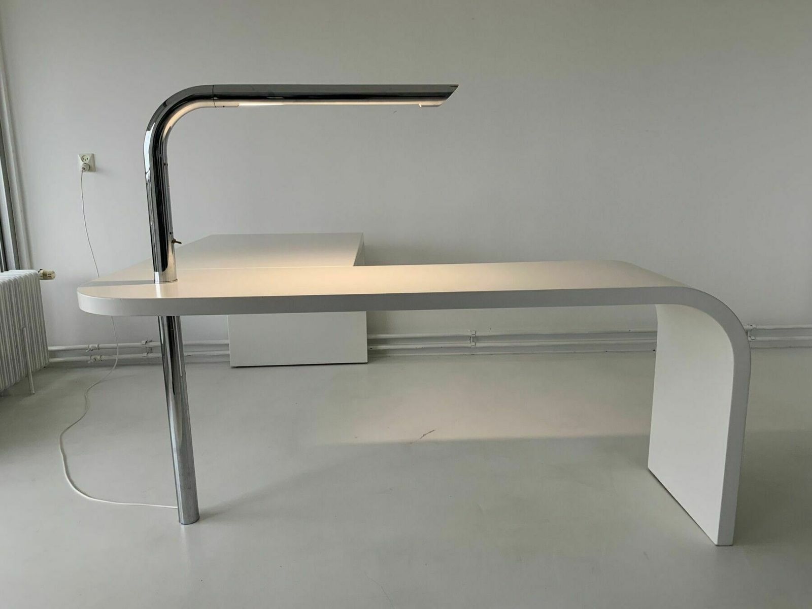 photo furniture Direct Desk By Ennio Chiggio For Nicole International
