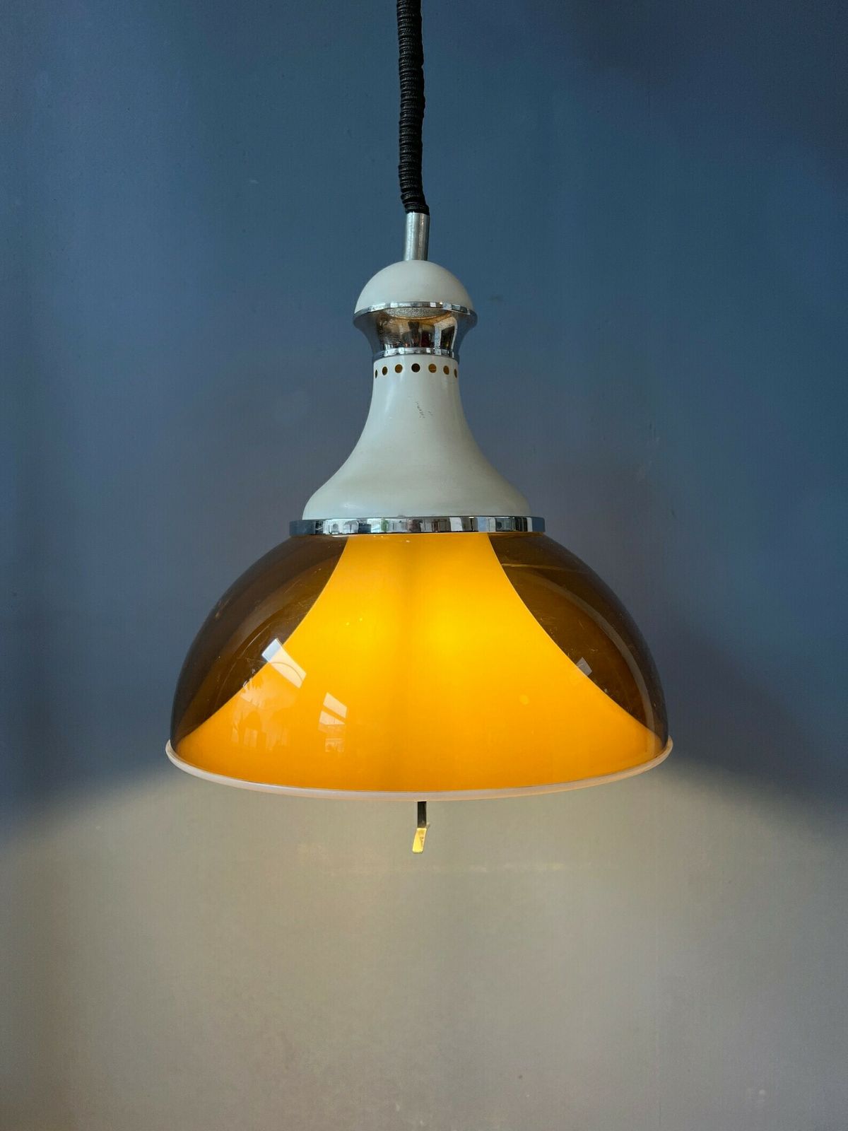 Mid Century Stilux Milano Space Age Hanglamp photo Verlichting