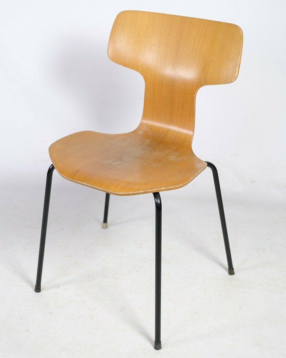 Set Of Four, Model 3103, 'T Chair', By Arne Jacobsen 1902 1971, Oak, Fritz Hansen photo for sale