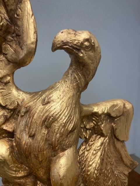 Ancient Eagle Sculpture In Gilded Wood From The 1600s On A Marbled Base photo vinterior