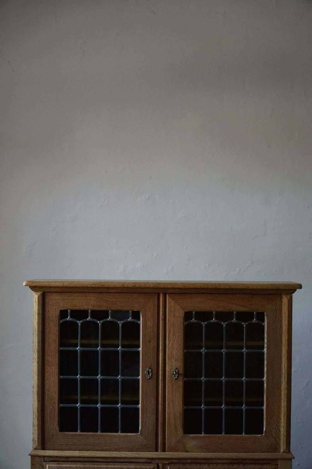 photo furniture 20th Mid Century Cabinet In Solid Oak With Glass Front By Danish Cabinetmaker