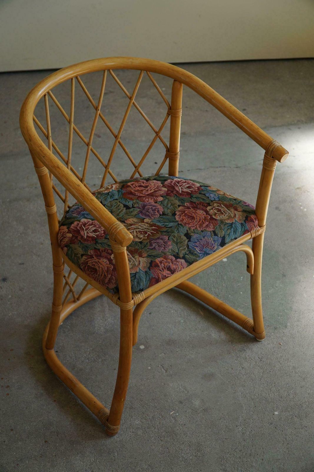 Set Of 6 Sculptural Vintage Bamboo Dining Chairs, Danish Modern, Made In 1960s photo for sale