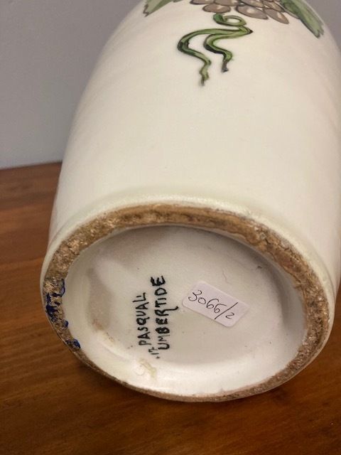 photo vinterior Antique Art Nouveau Majolica Vase Pasquali Umbertide 1910 Taste