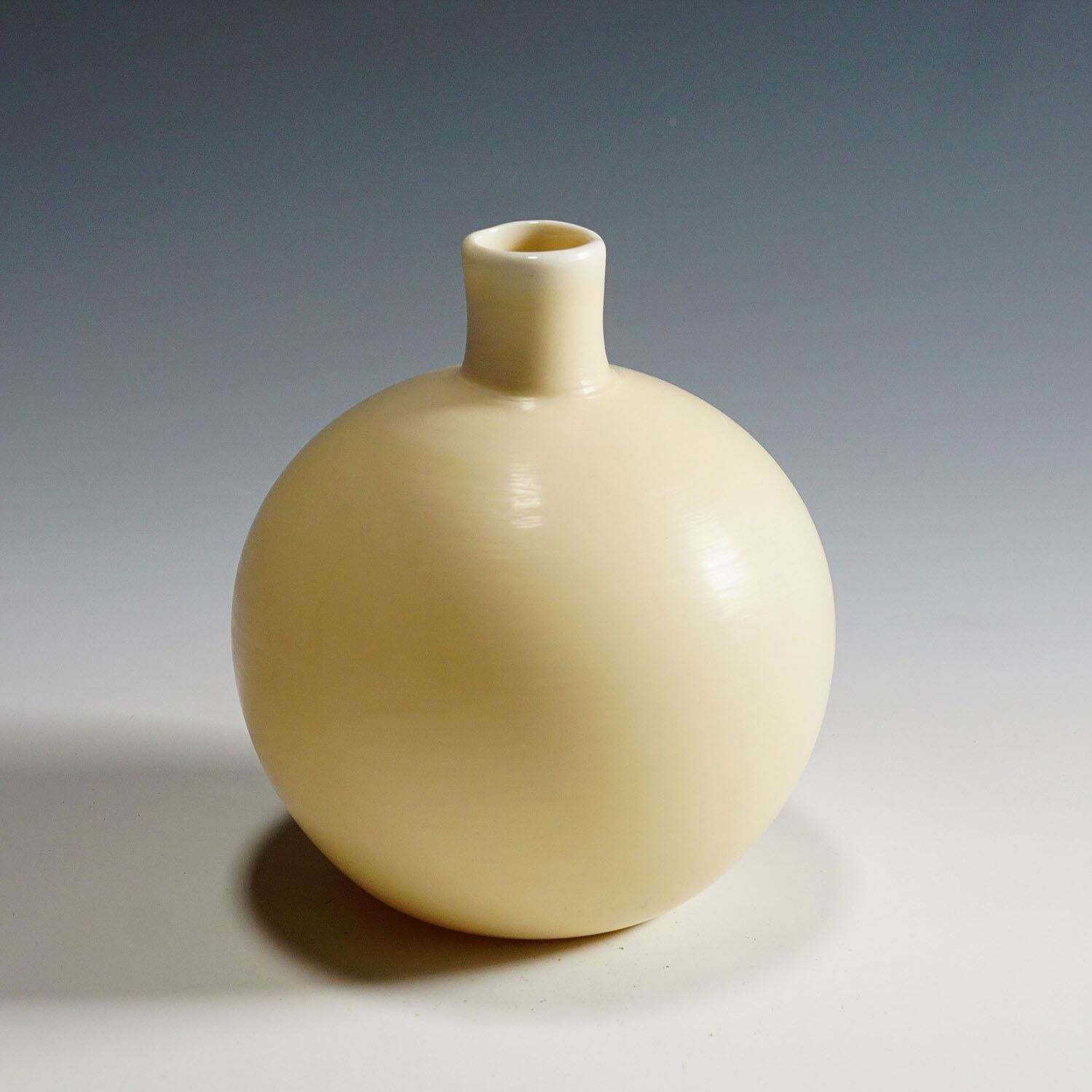 Lattimo Velato Vase By Carlo Scarpa For Venini Murano, Ca. 1936