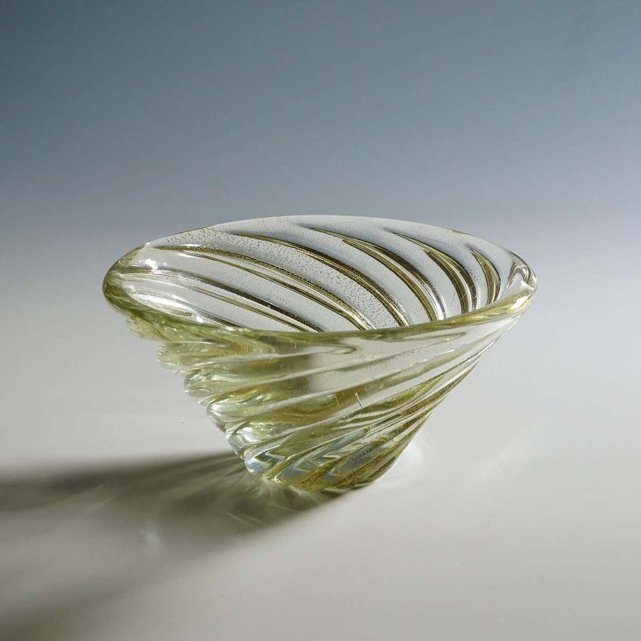 Venini Art Glass Bowl ''Diamante'' By Paolo Venini, Murano 1930s photo furniture