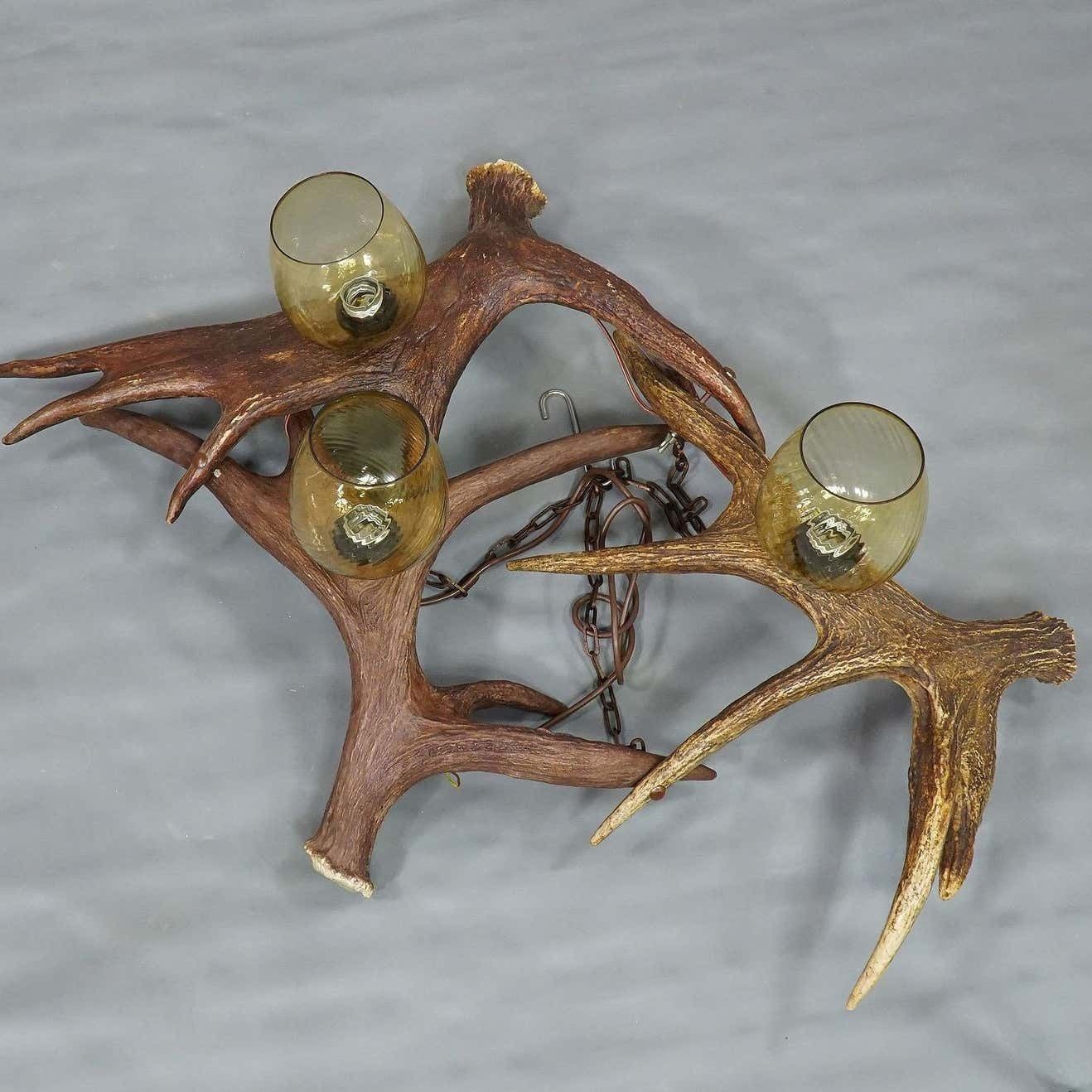 Rustic Antler Lamp With Elk Antlers photo vinterior