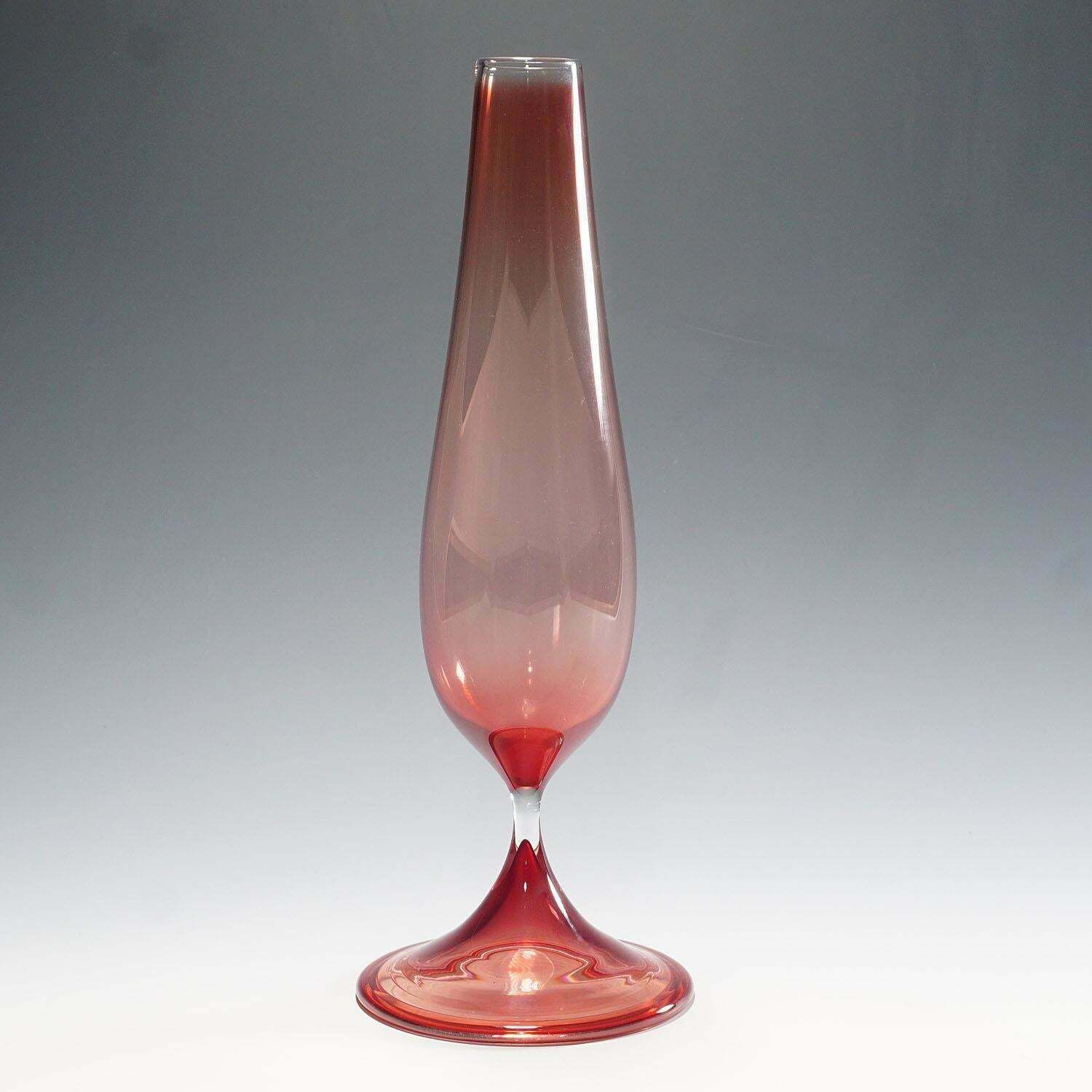 Tulip Vaas Van Nils Landberg Voor Orrefors, Zweden, Ca. 1957 photo furniture
