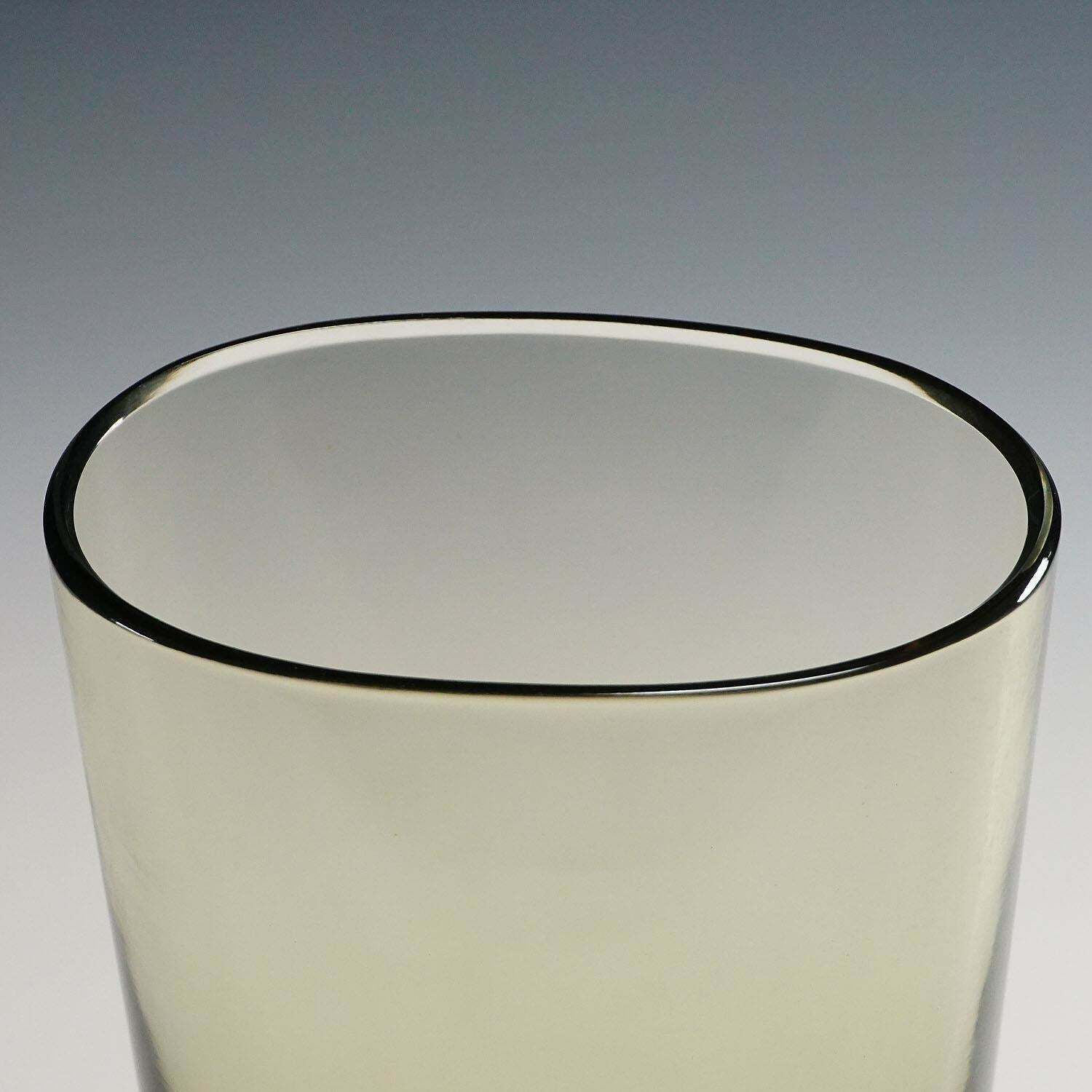 Flavio Poli For Seguso Sommerso Vase Murano, Circa 1960 photo for sale