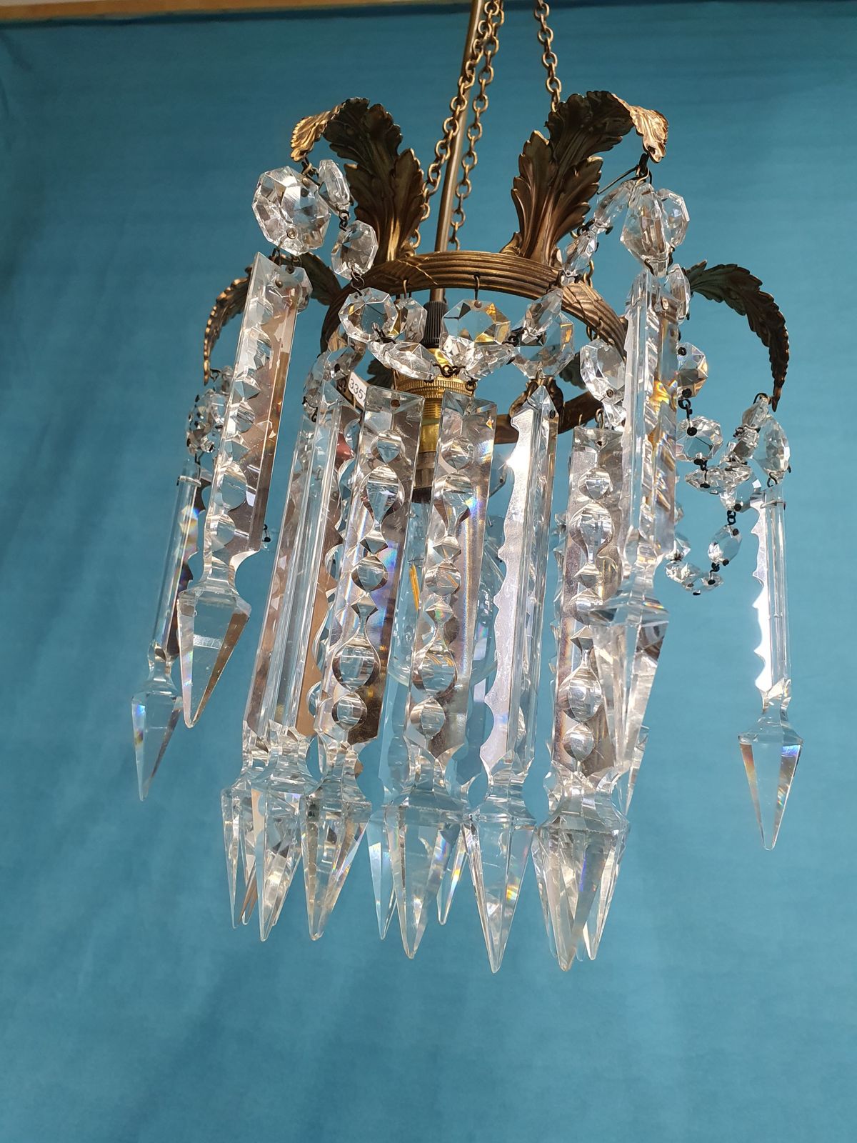 photo furniture Early 20th Century Small Lustre Chandelier