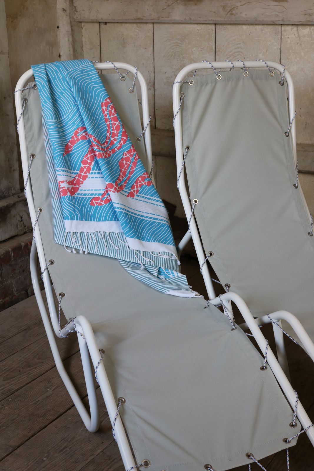 Garden Loungers 1950s Rocking Pool Lounger photo for sale