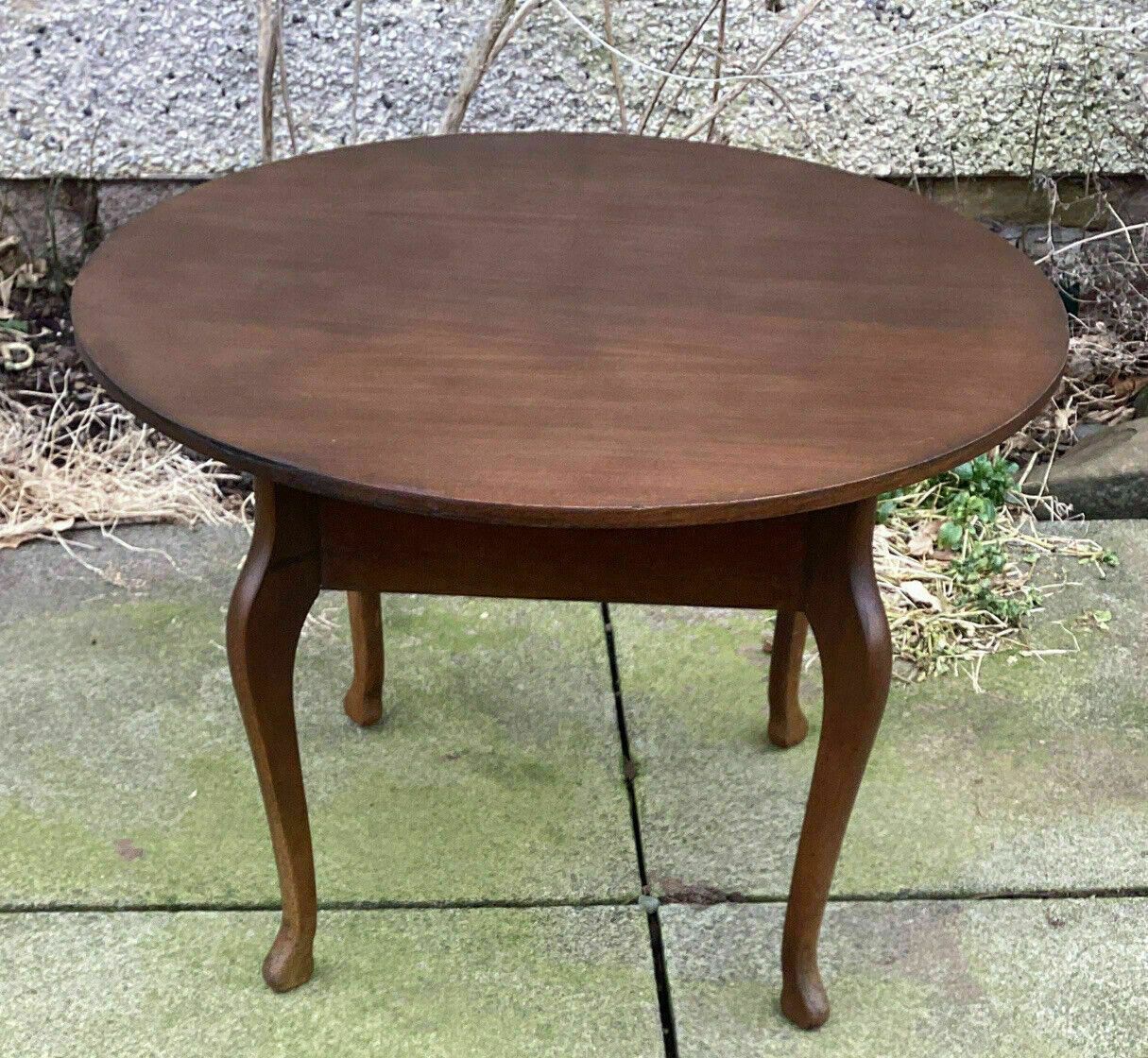 Cws Wooden Sewing Work Table.. Lift Up Lid To Lined Interior Section.
