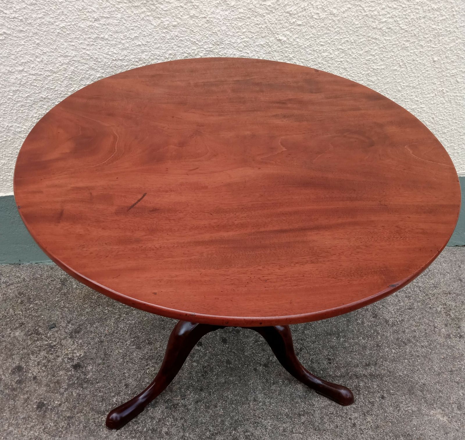 Fine Georgian Cuban Mahogany Tilt Top Occasional Table photo furniture