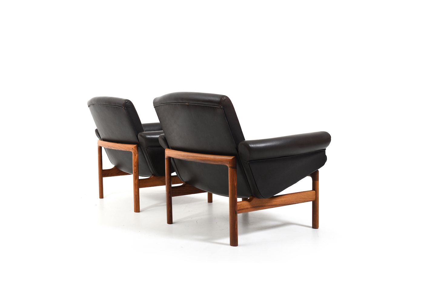 Rare Easychair Group By Sven Ellekær For Søren Willadsen photo vinterior