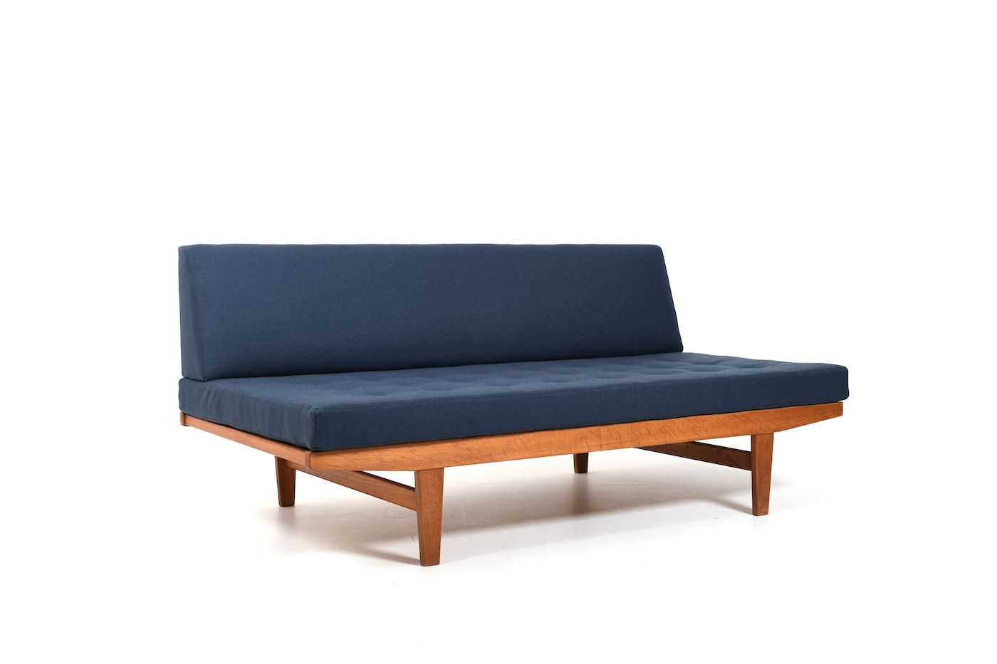 Large Daybed H9 By Poul Volther For Fdb / New Upholstered photo furniture
