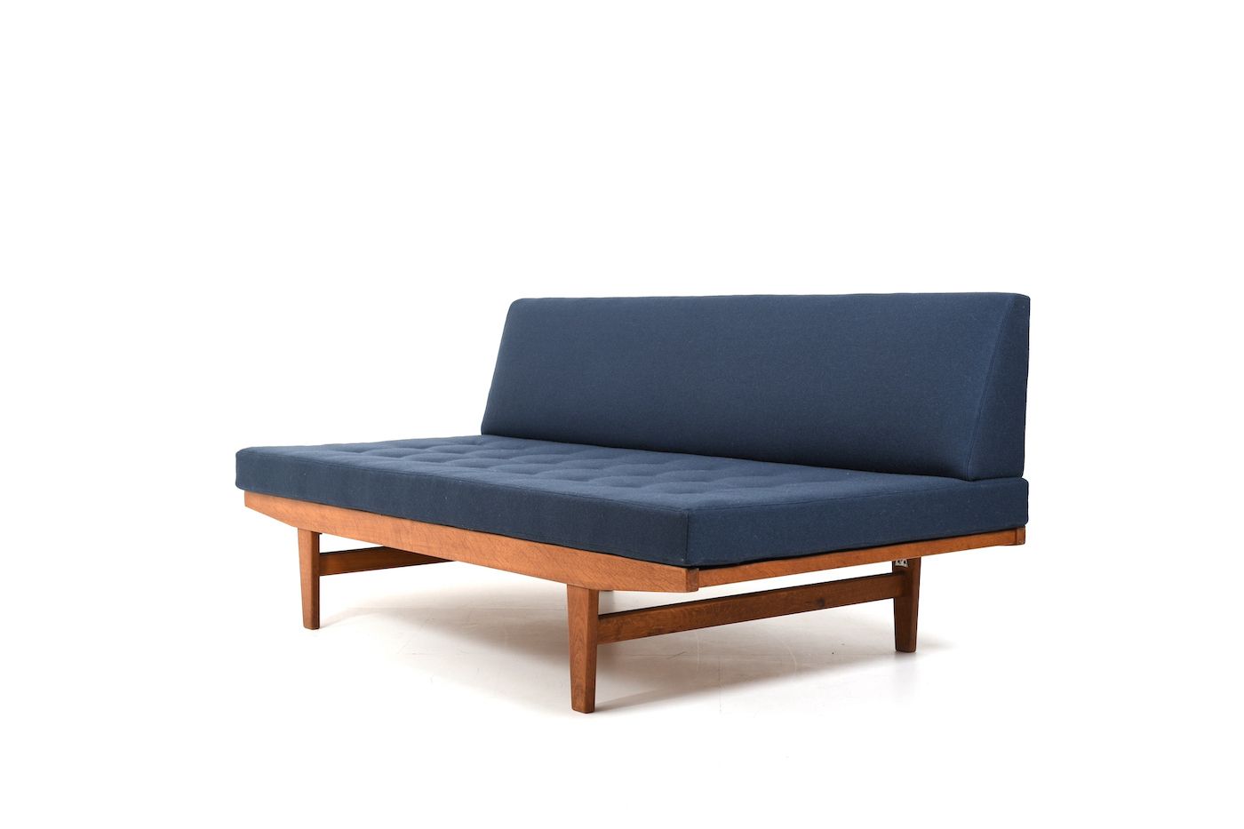 Large Daybed H9 By Poul Volther For Fdb / New Upholstered photo 3990.0