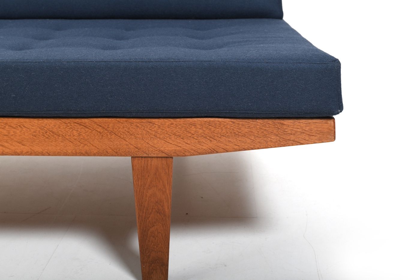 Large Daybed H9 By Poul Volther For Fdb / New Upholstered photo vinterior