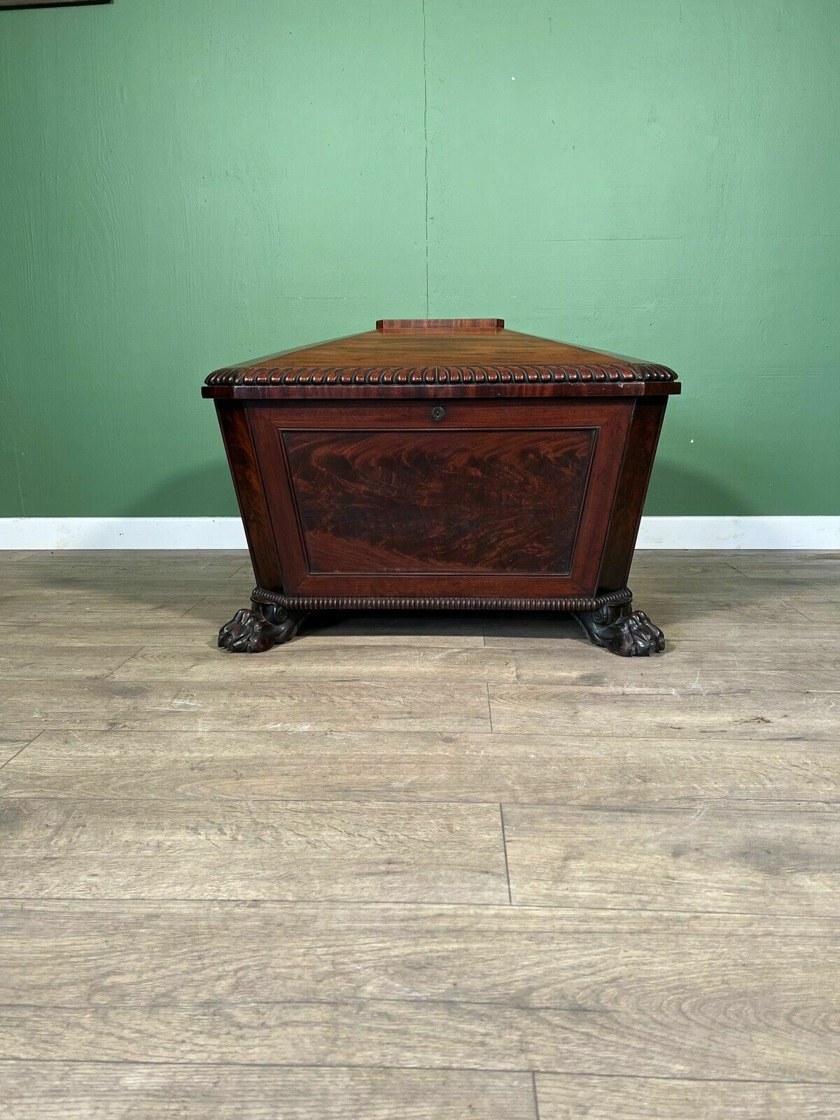 A Very Impressive And Imposing Regency Mahogany Cellarette