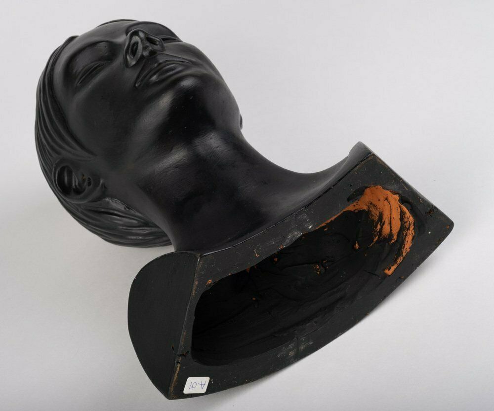 Danish Sculptural Bust Of Woman In Clay, 1975 photo vinterior