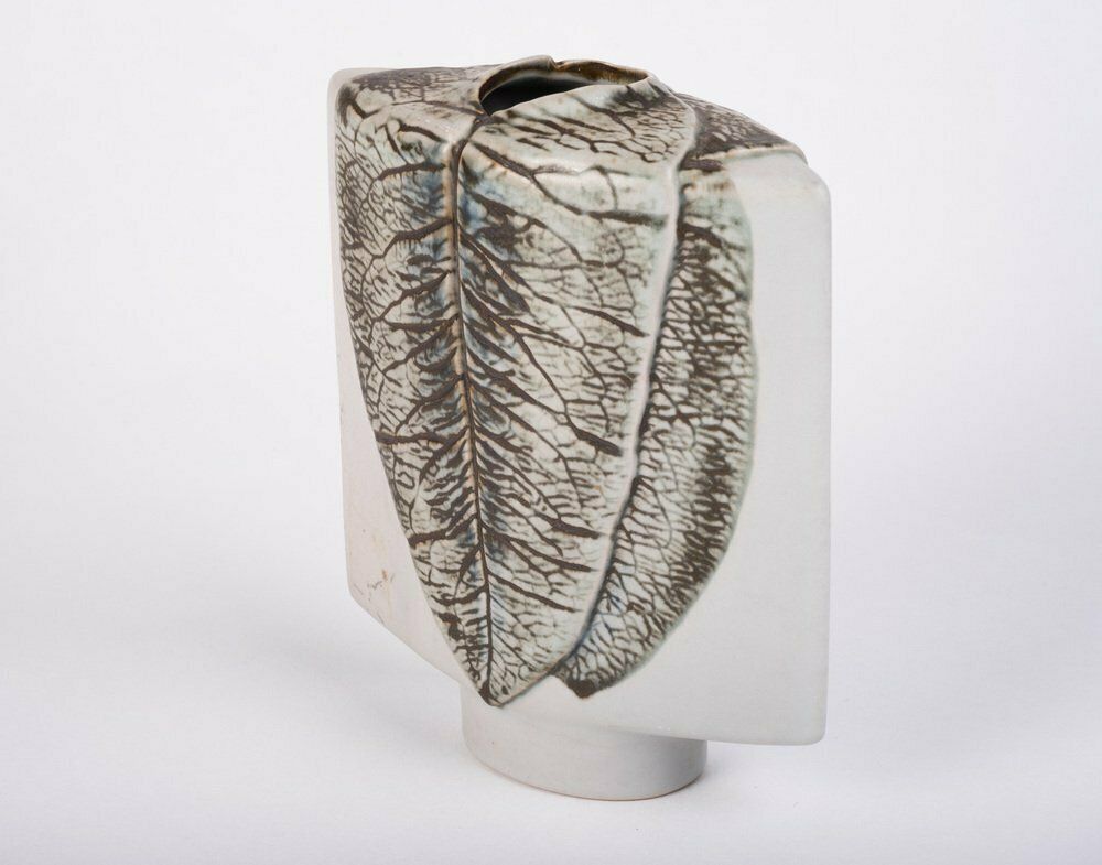 Studio Line Sculptural Leaf Vase By Antje Bruggemann For Rosenthal, Germany, 1980s photo furniture