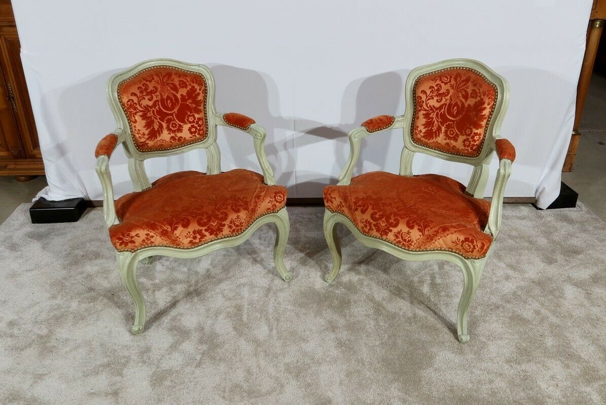 Pair Of Small Cabriolets, Louis XV Style   19th Century