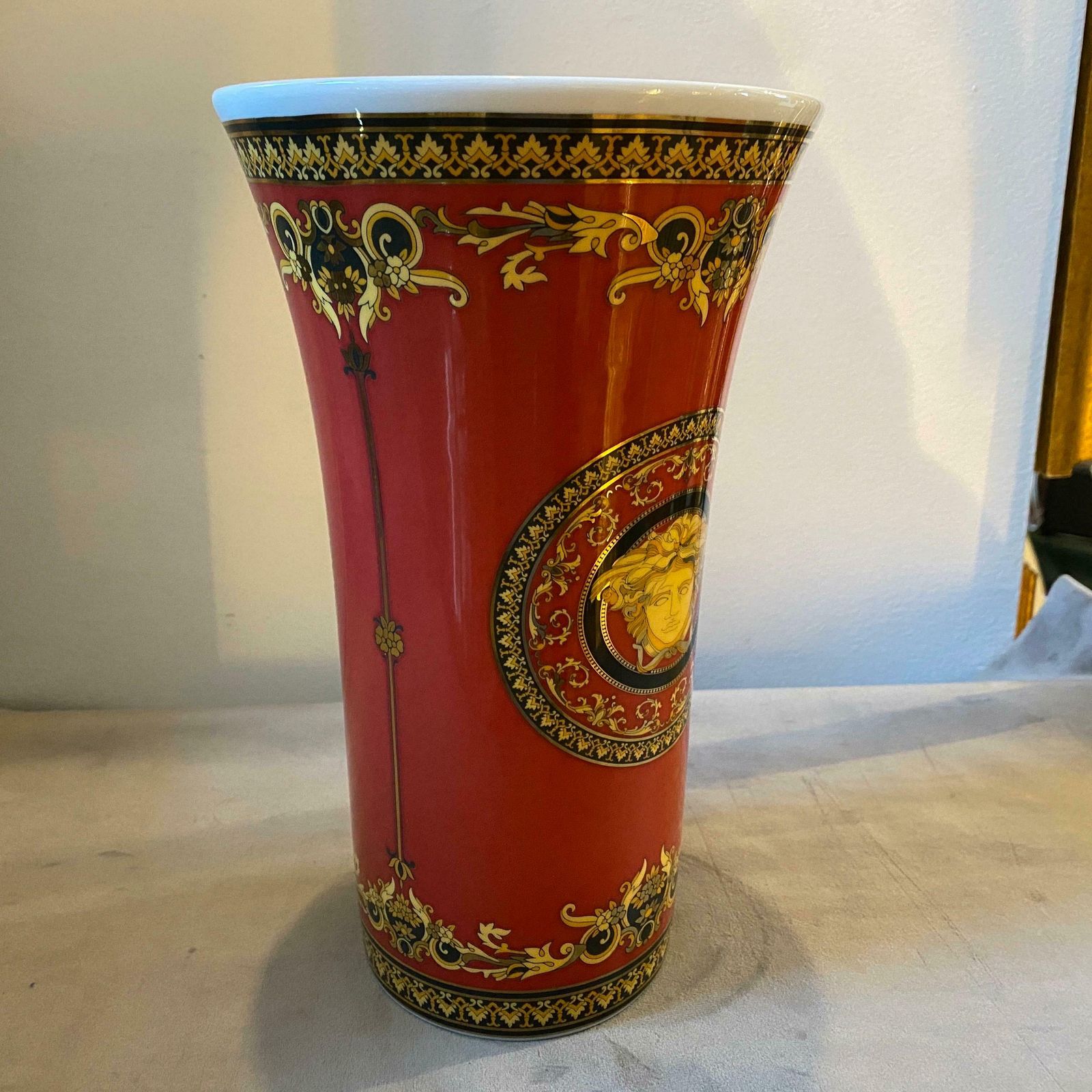 1990s, Iconic Porcelain Medusa Vase Designed By Gianni Versace For Rosenthal photo vintage