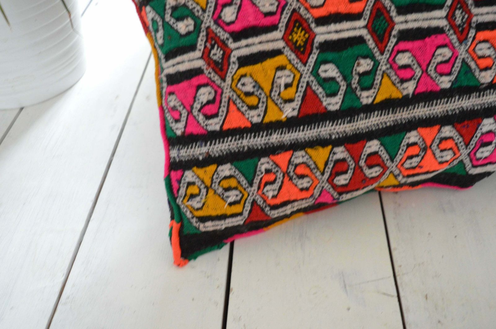 Moroccan Berber Pillow Kilim Cushion Cover photo 130.0