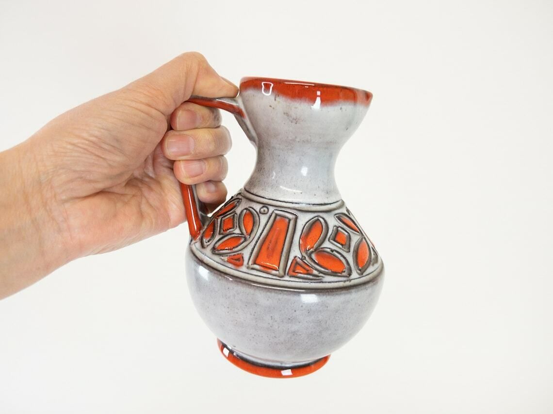 Italian Vase By Alvino Bagni   Italian Mid Century Red And White Ceramic Vase With Handle   Made In Italy