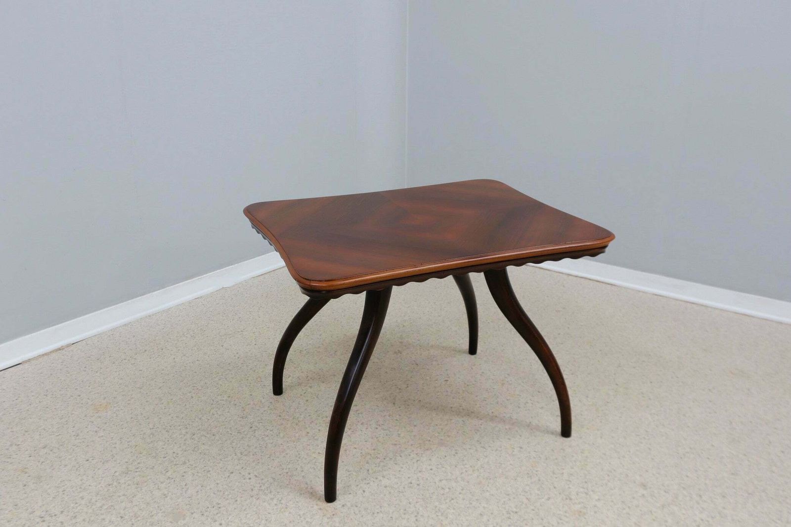 Mid Century Coffee Table Atelier Borsani, Varedo 1940s