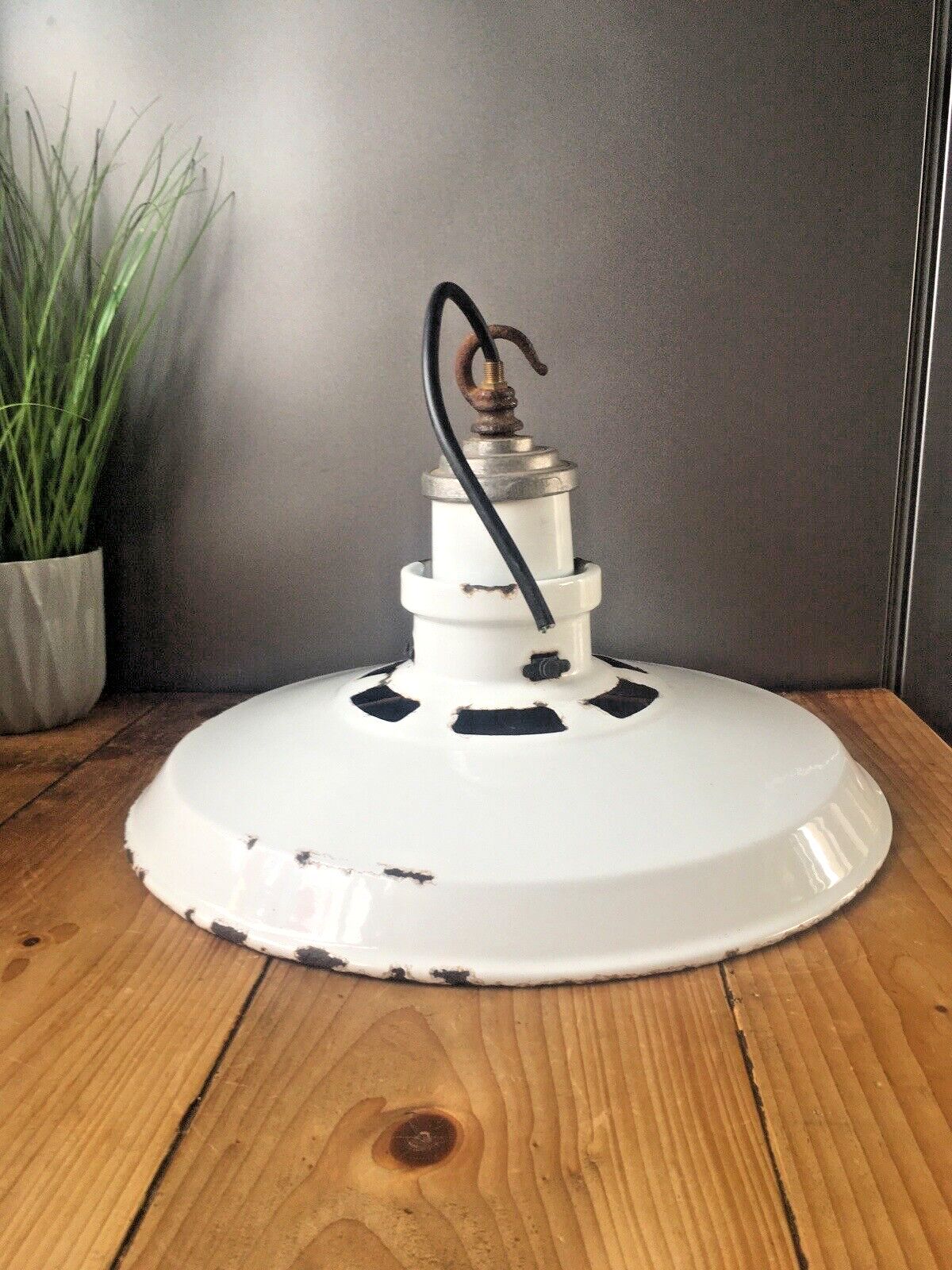 Lighting Large 2 Piece Industrial Factory White Enamel Ceiling Pendant Light Shade & Hook photo